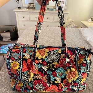 Vera Bradley Large duffel